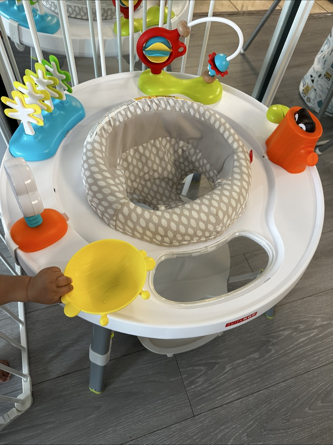Skip Hop Explore & More Jumpscape Activity Center - photo 4