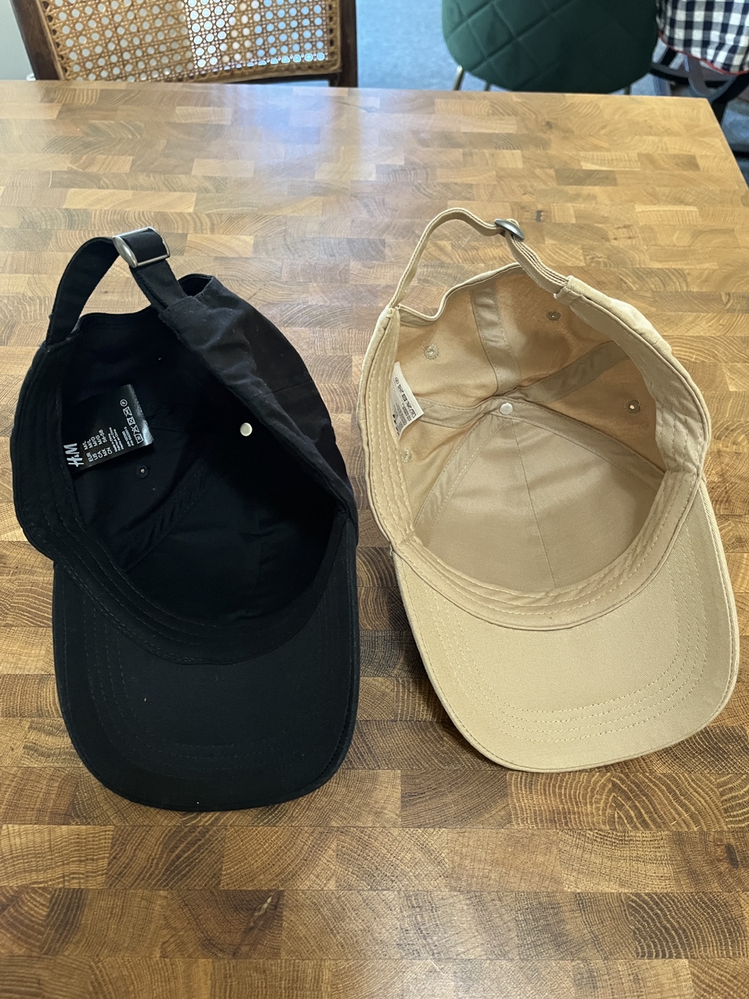 H&M Black Baseball Cap - Size M/L - photo 3