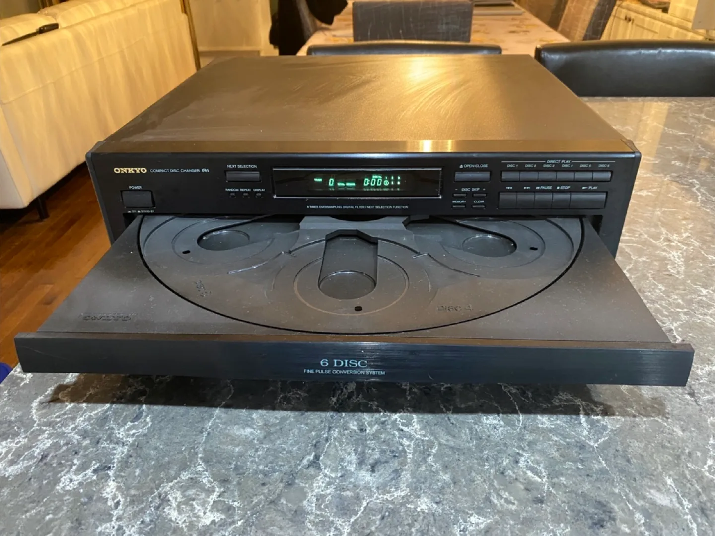 Sony Multi Media Center with Onkyo 5 disc carousel image indicator(4)