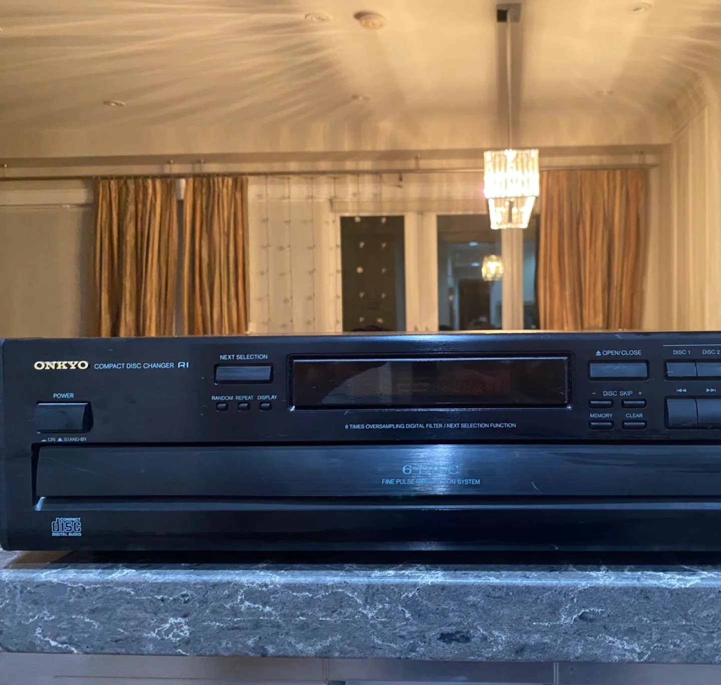 Sony Multi Media Center with Onkyo 5 disc carousel image indicator(3)