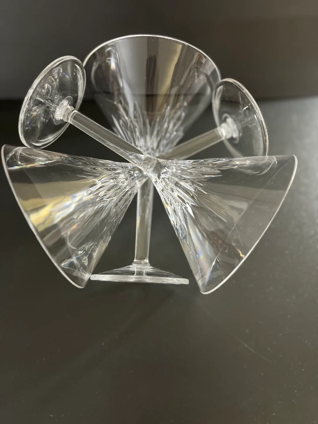 Plastic cocktail Glasses - Set of 3 image indicator(2)