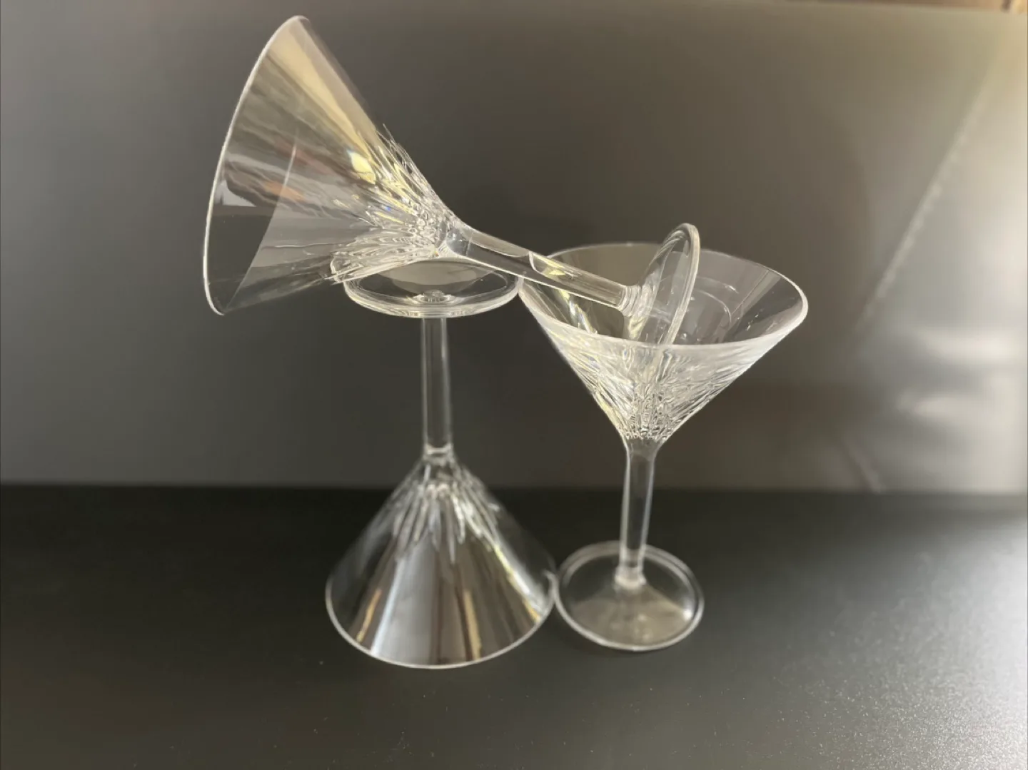 🧺 Plastic Martini Glasses - Set of 3 🇨🇦 thumbnail