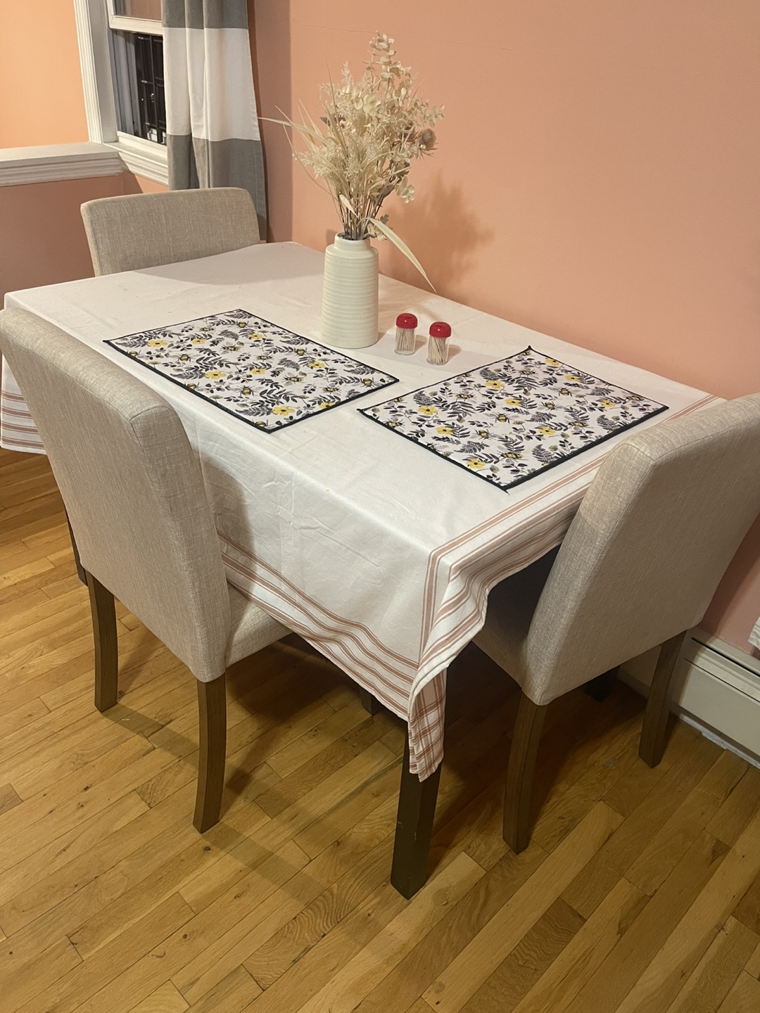 Dining Table and Chairs Set