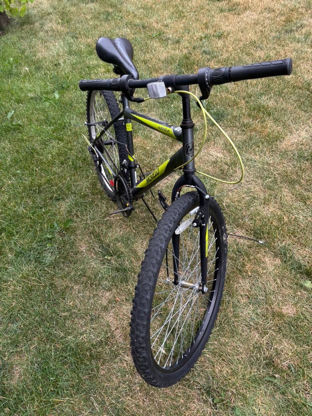 Movevelo Algonquin Mountain Bike - Black/Green image indicator(4)