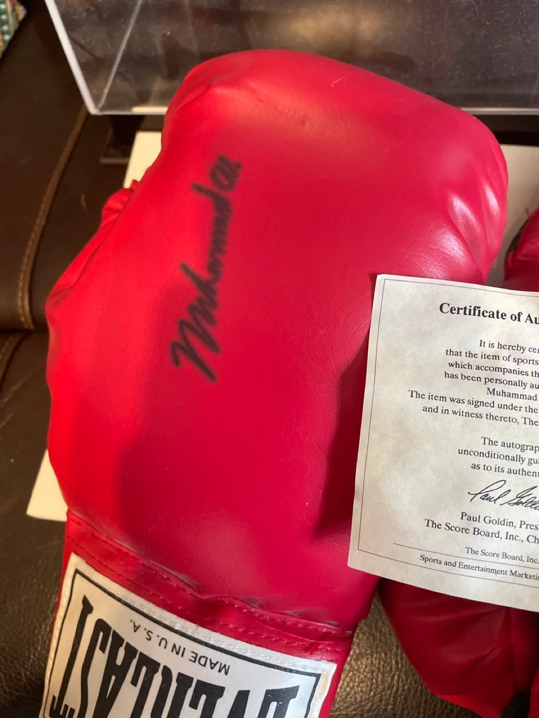 Muhammad Ali Autographed Everlast Boxing Gloves image indicator(2)