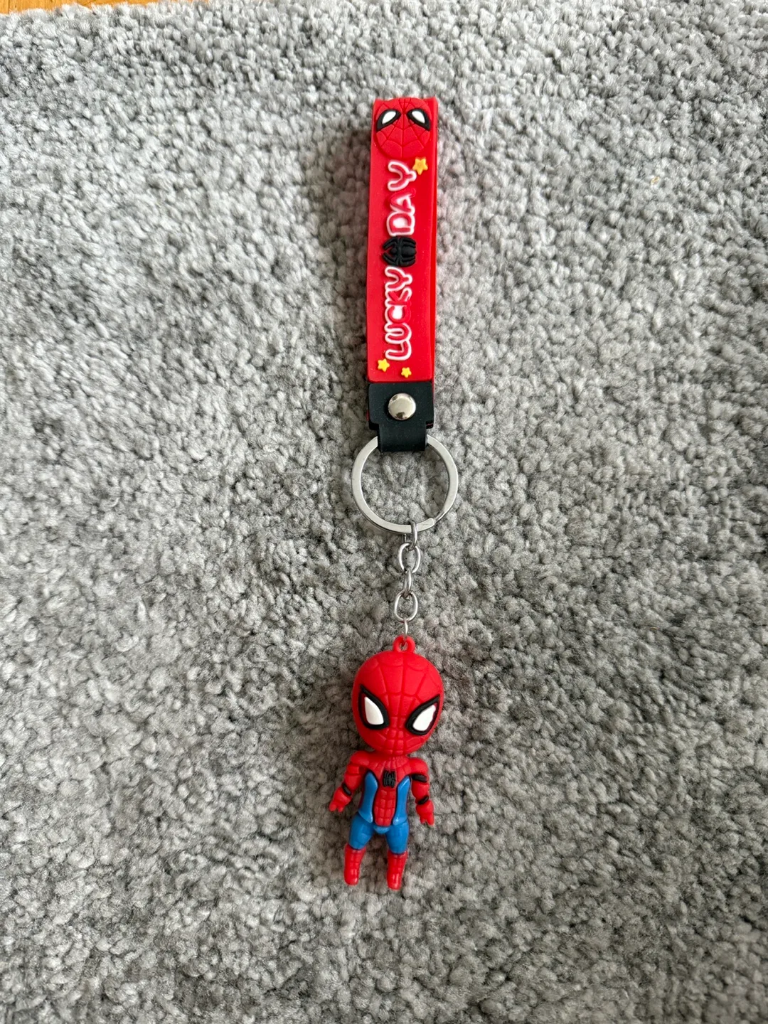 Spiderman Keychain - New thumbnail