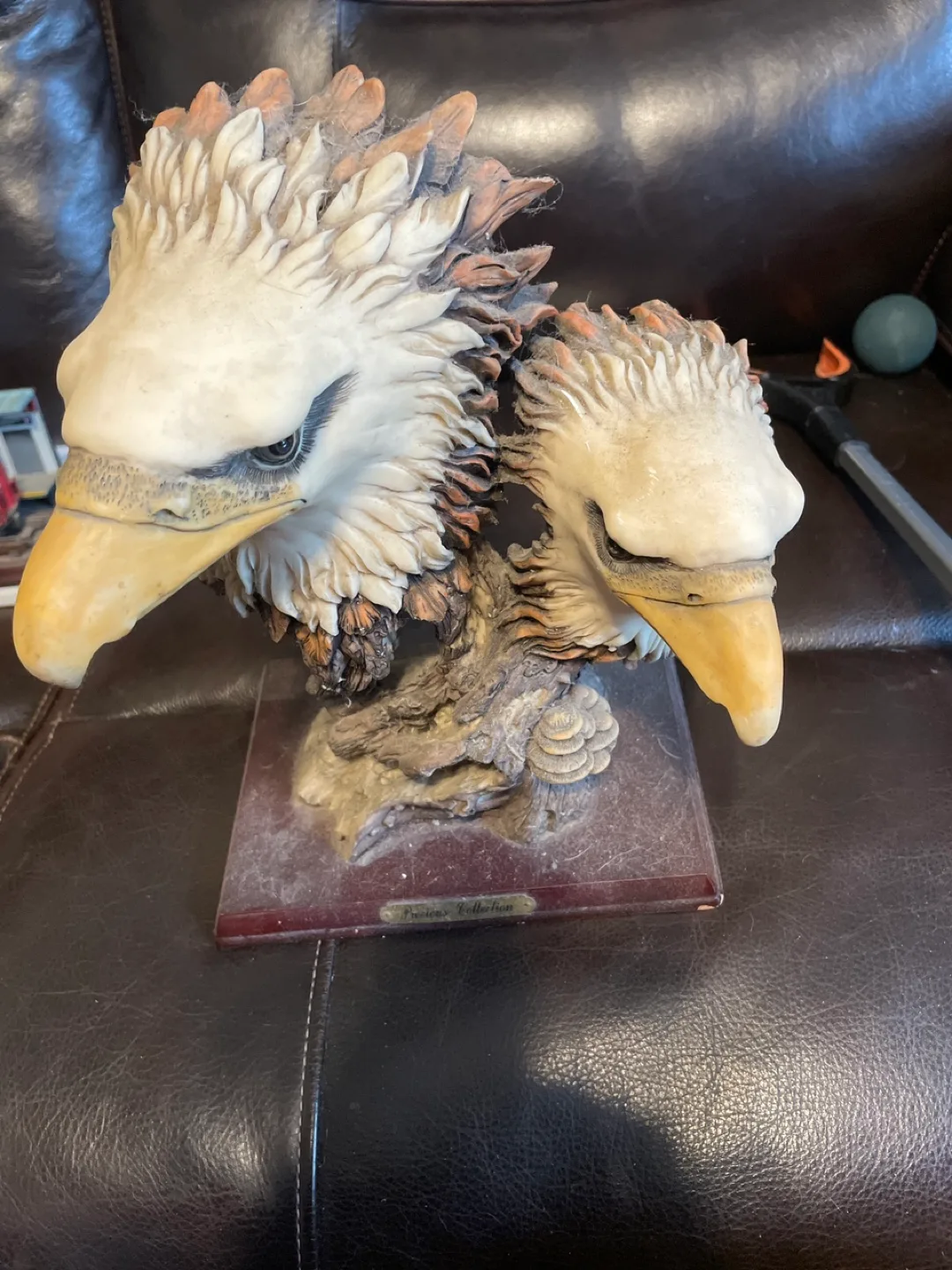 Precious Collection Double Eagle Figurine thumbnail