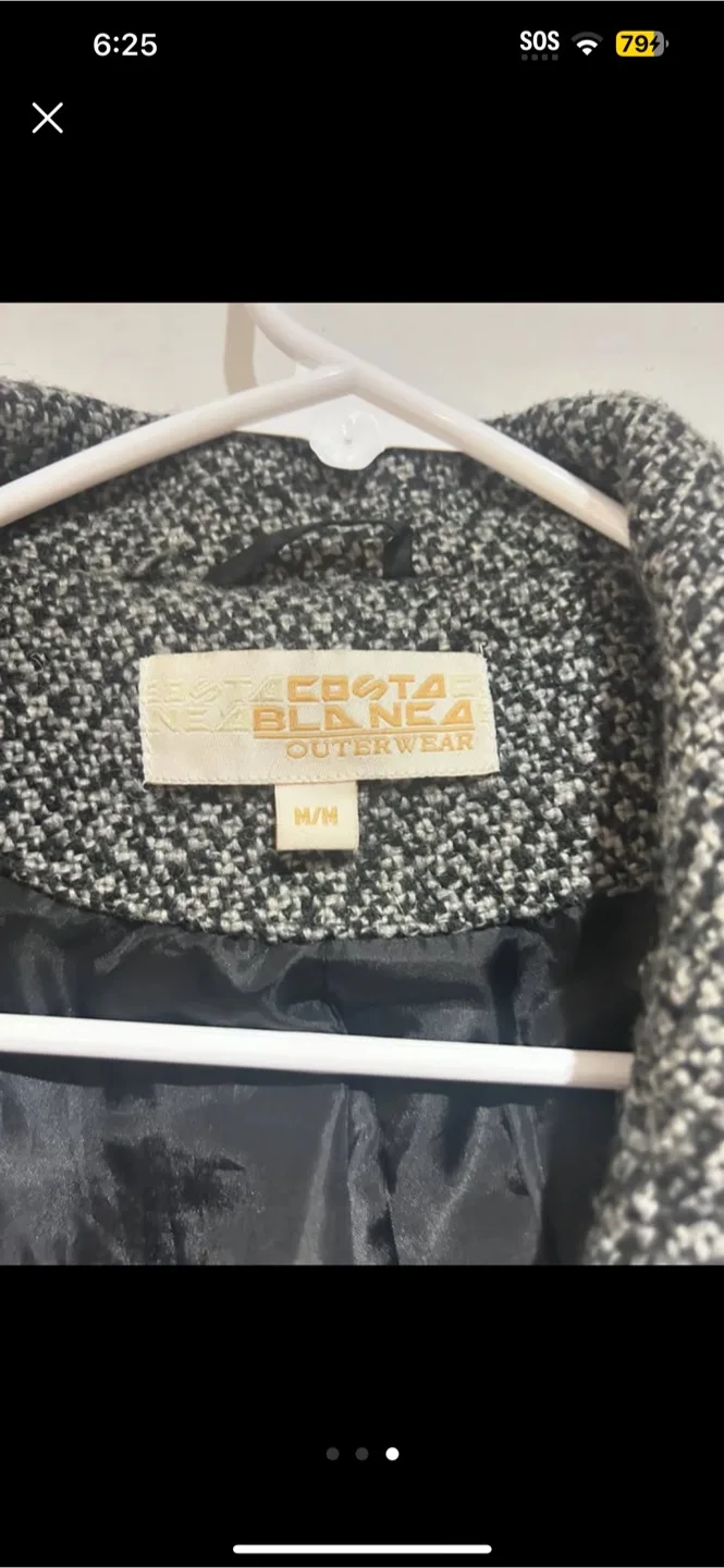 ESTA VEZ BLANCA Outerwear Coat - Size M image indicator(3)