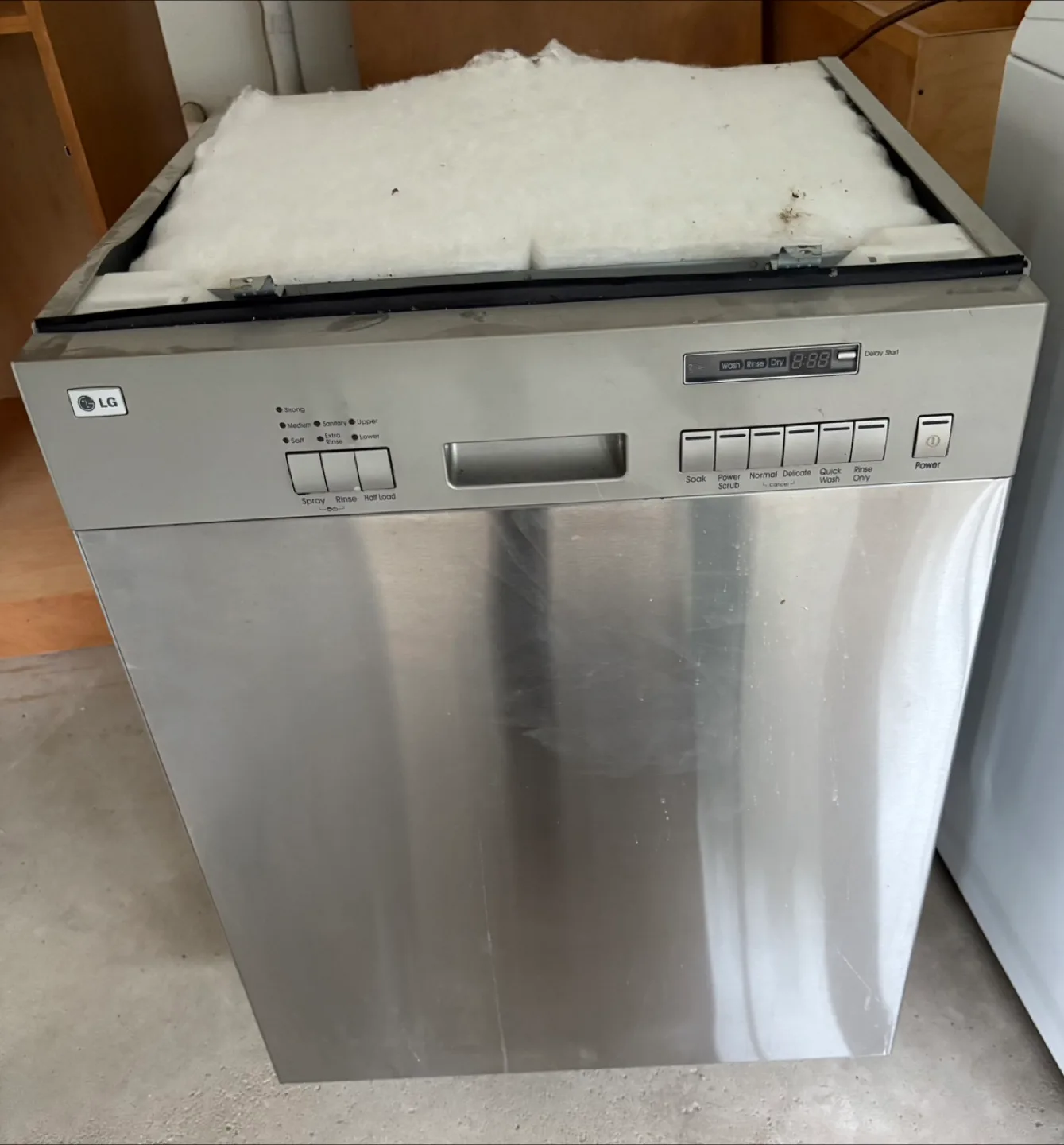 LG Dishwasher - Silver Finish thumbnail
