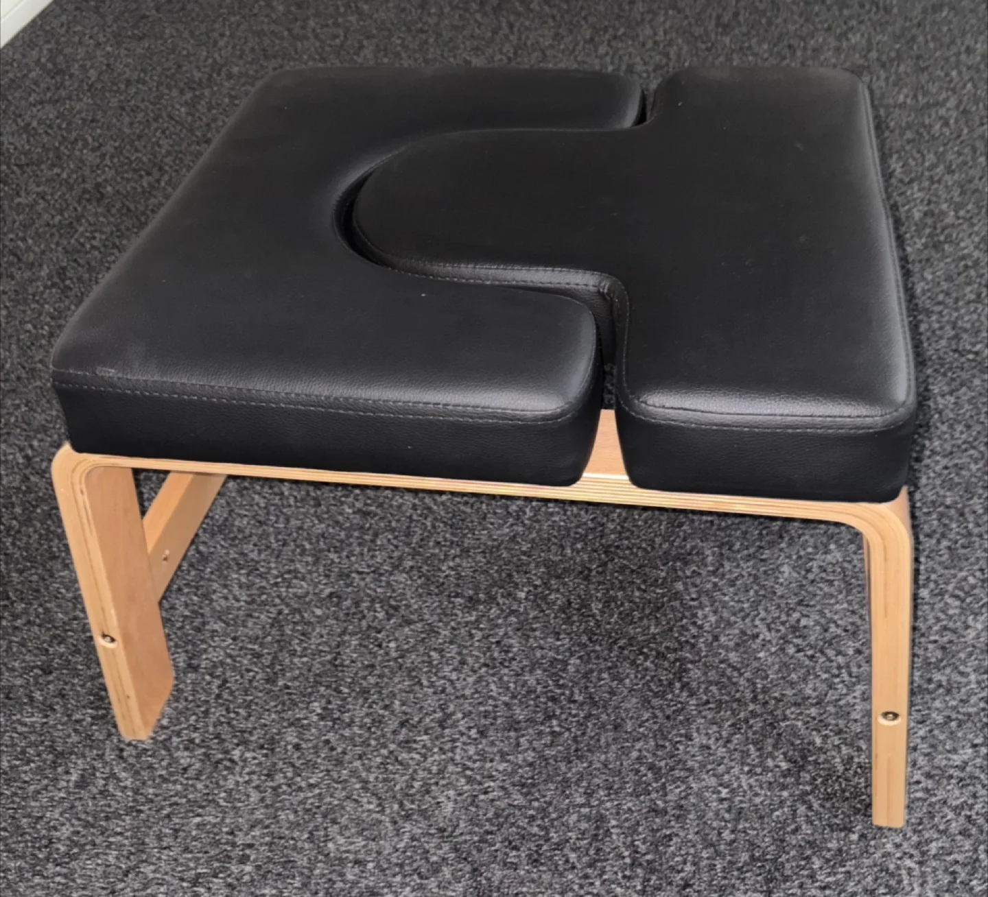 Yoga Headstand/Inversion Bench image indicator(2)