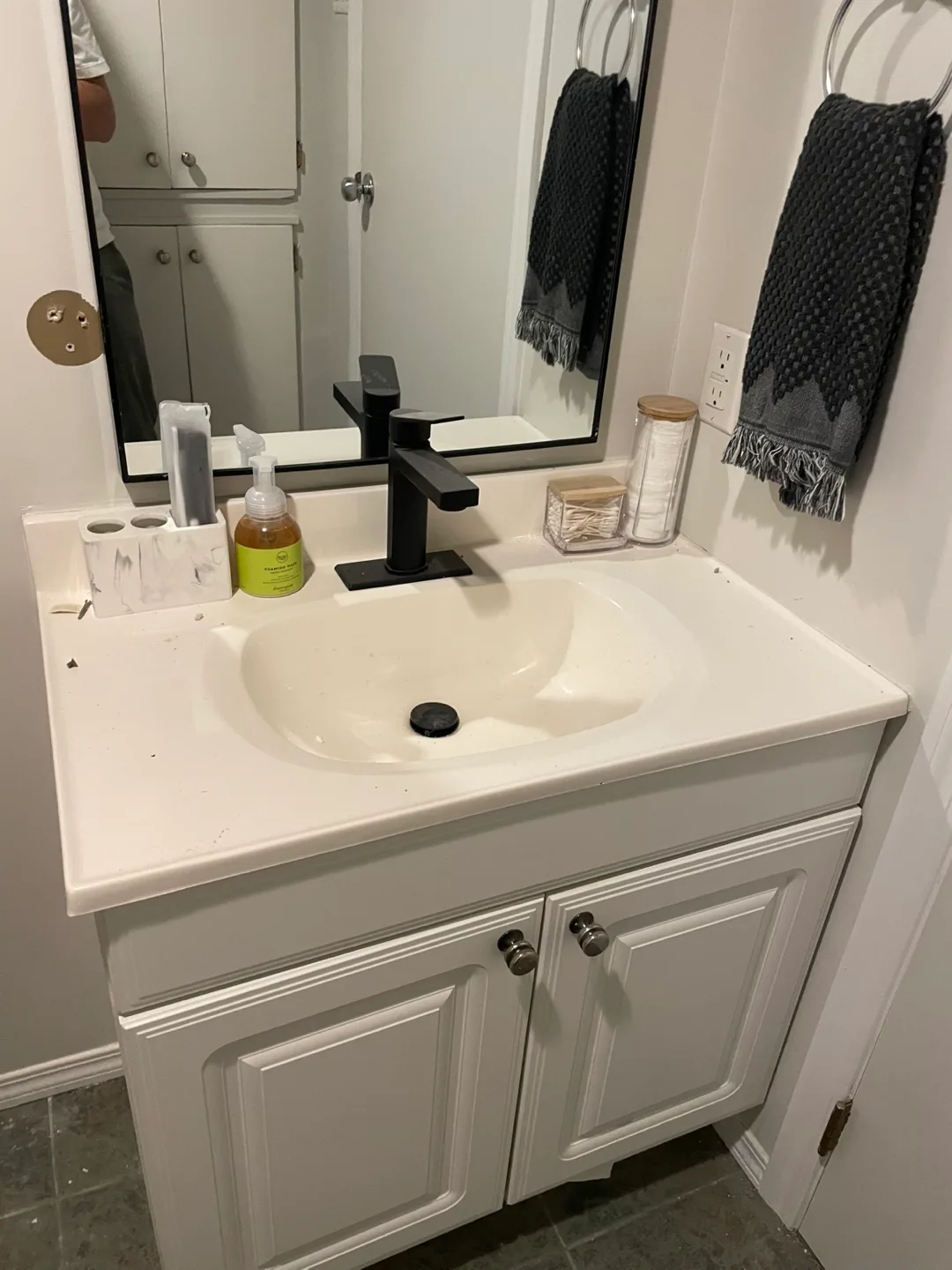 Bathroom Vanity with Sink thumbnail