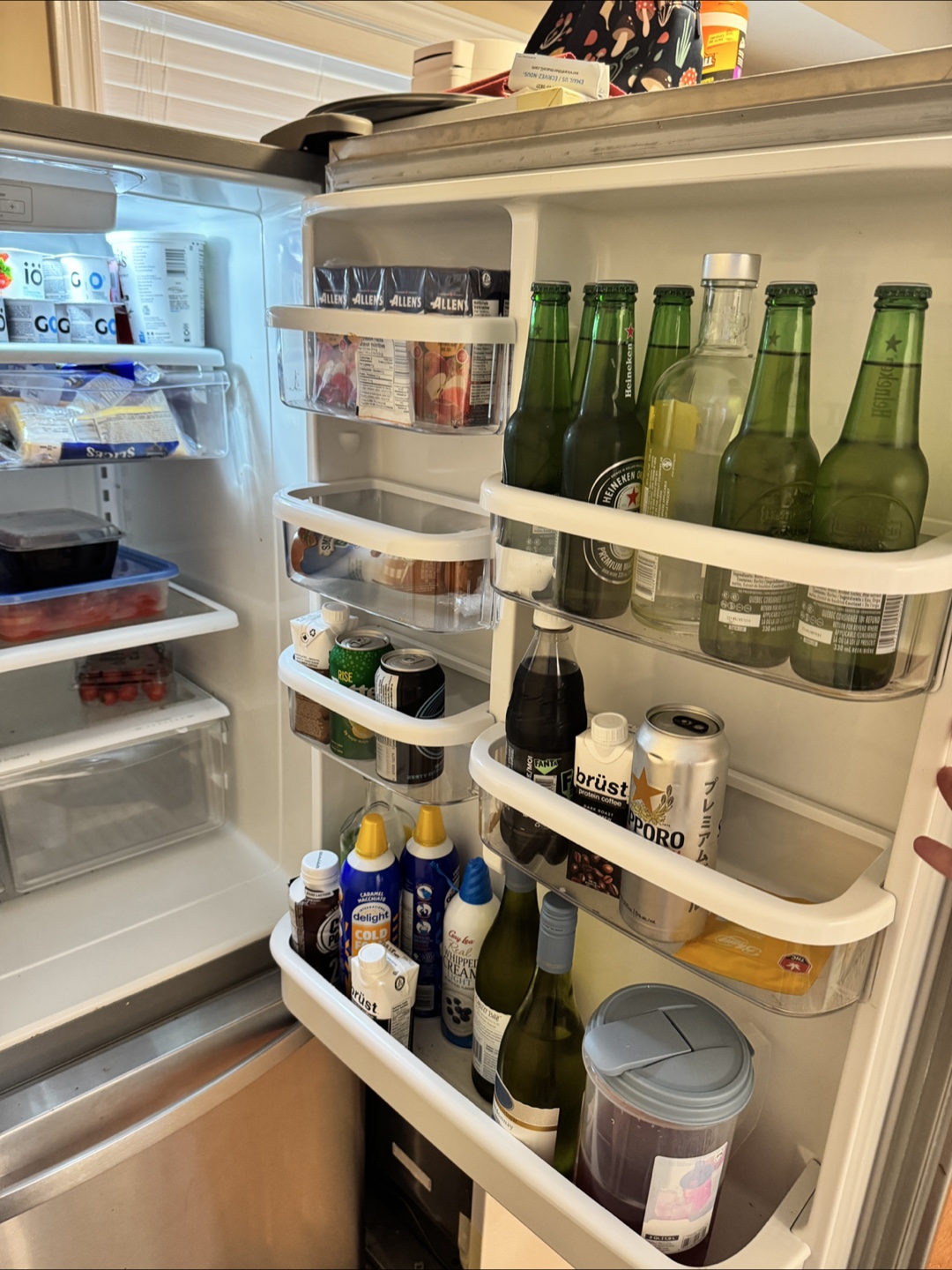Whirlpool WRB329RFBm00 Refrigerator - photo 5