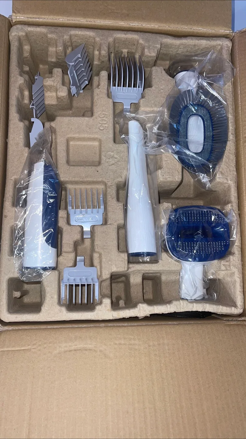 Buenkee Pet Grooming Vacuum Kit - New in Box! image indicator(5)