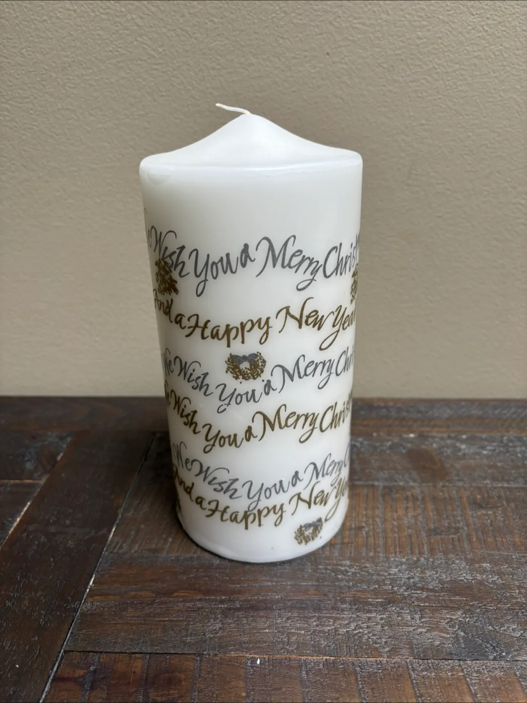🇨🇦White Holiday Candle thumbnail