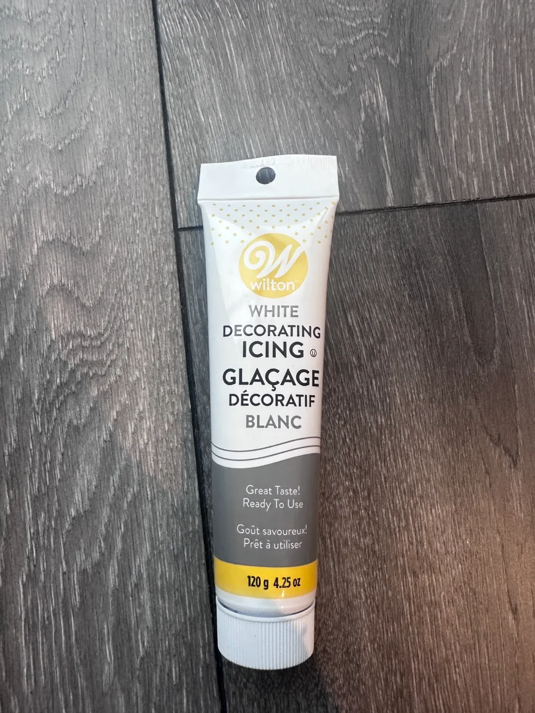 FREE Wilton White Decorating Icing - 120g thumbnail