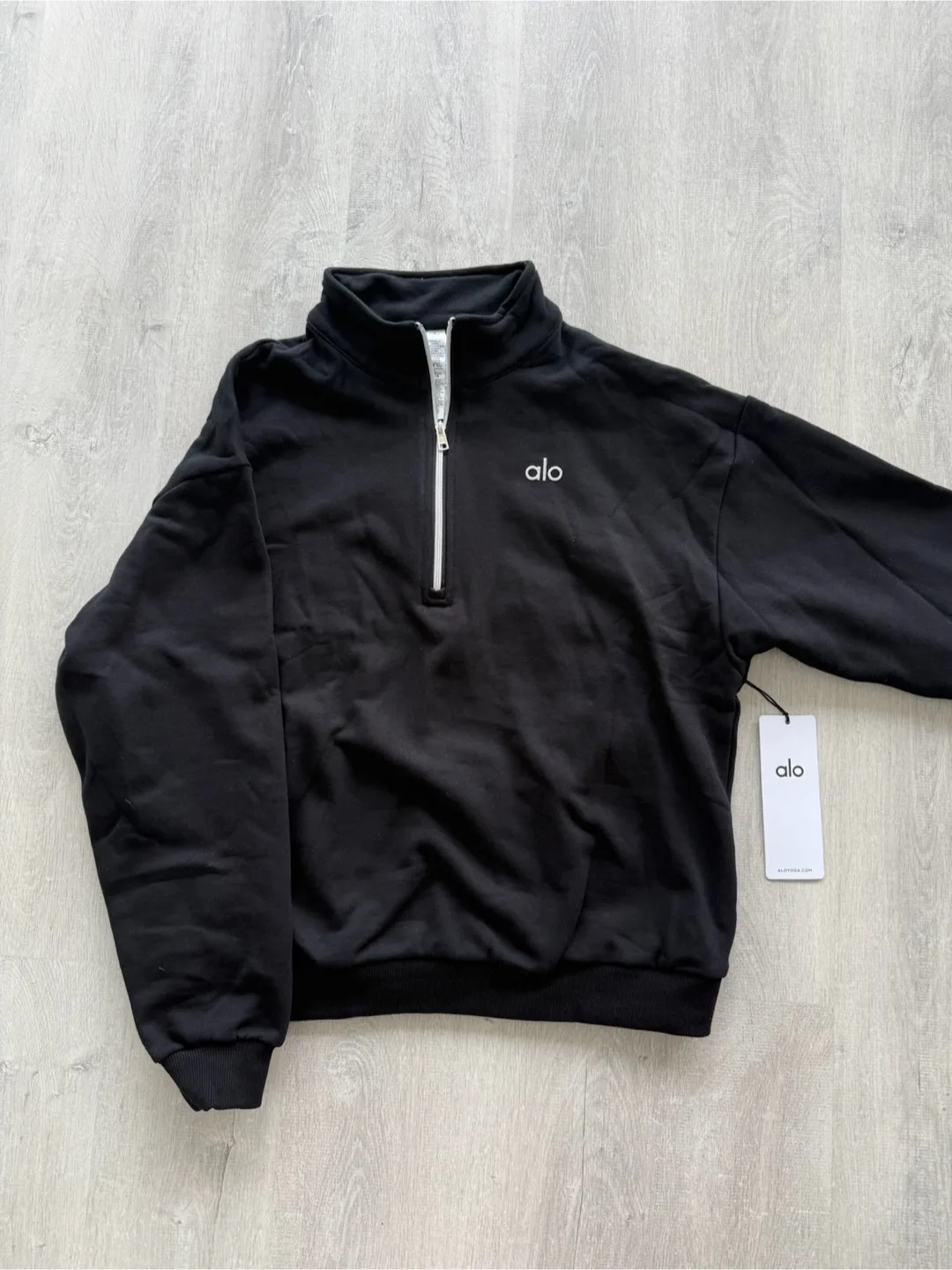 ALO Accolade 1/4 Zip Pullover - Black image indicator(2)