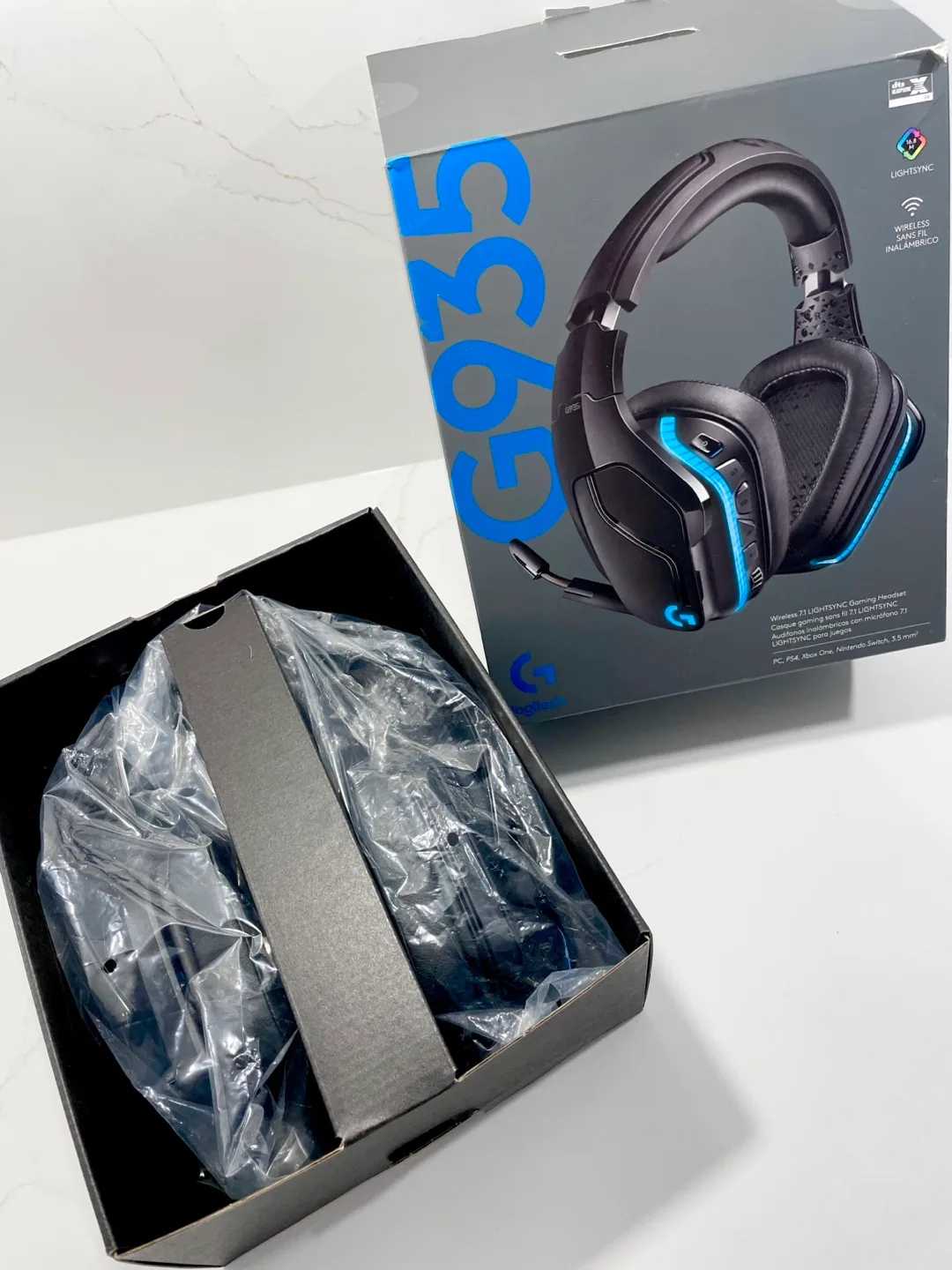 Logitech G935 Gaming Headset. Black/Blue. Brand New, Open Box. image indicator(3)