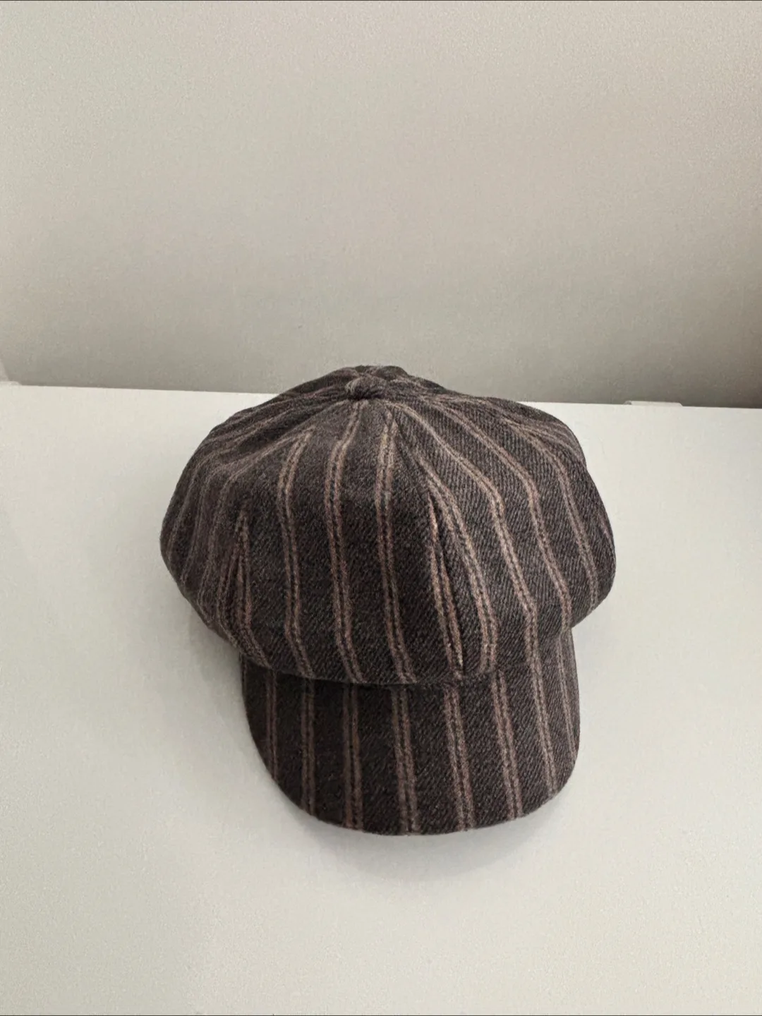 Women’s Hats image indicator(3)