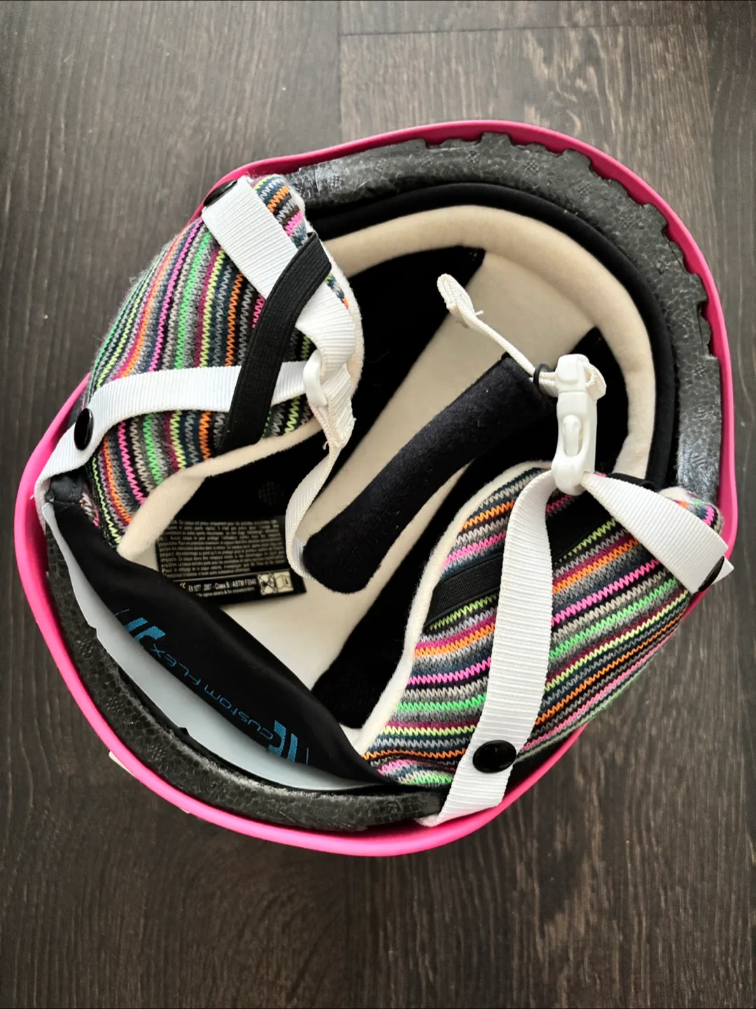 Salomon JR Ski Helmet and Oakley Ski Goggle image indicator(4)