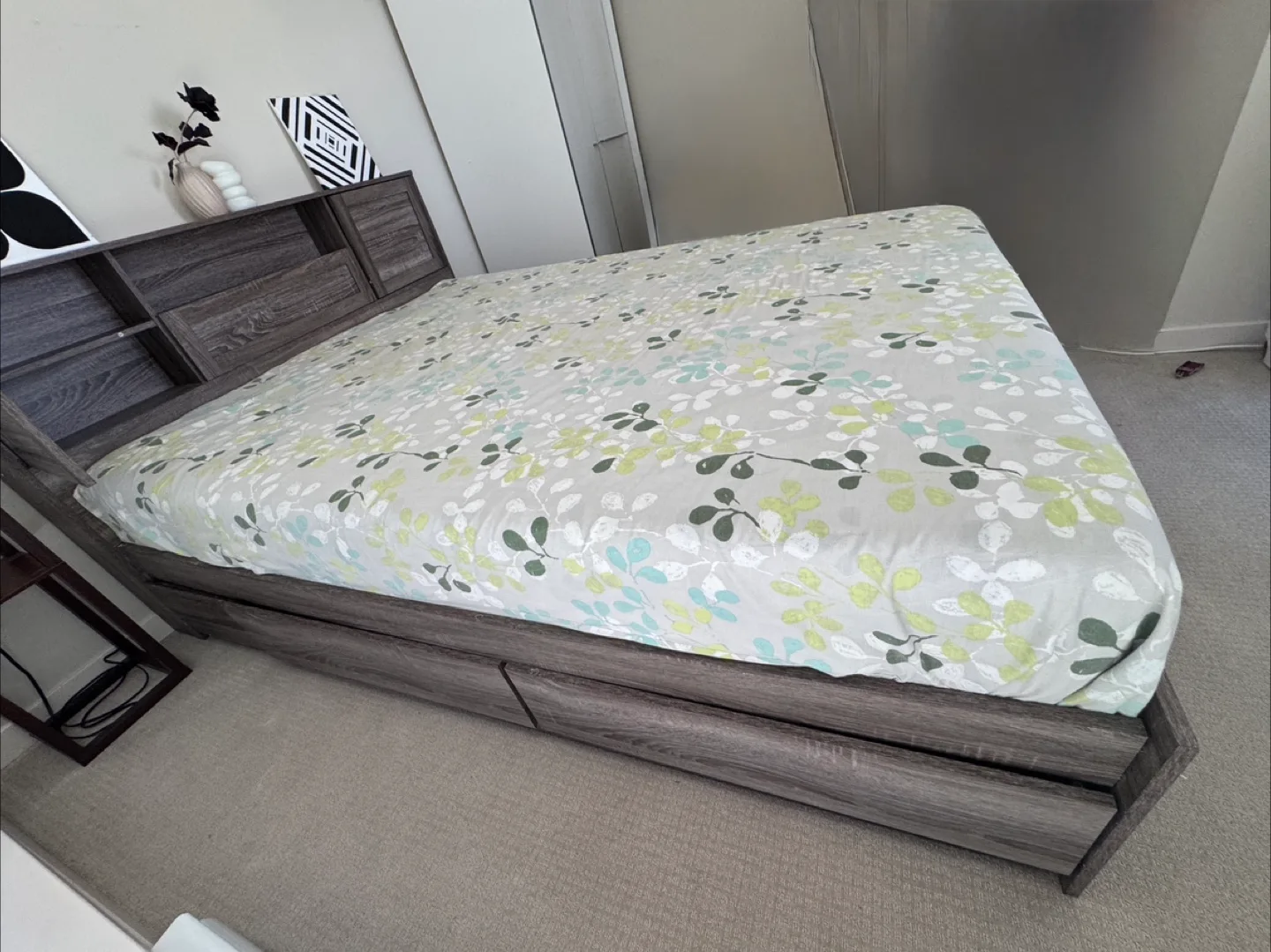 Free Full Size Storage Bed Frame image indicator(4)