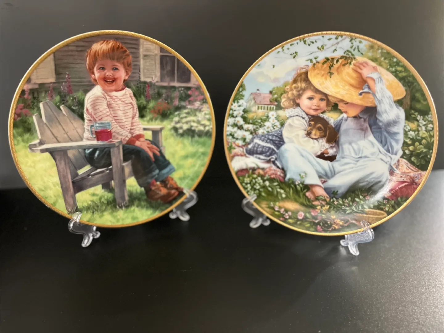Reco 'A Time to Love' Collector Plates 🇨🇦 thumbnail