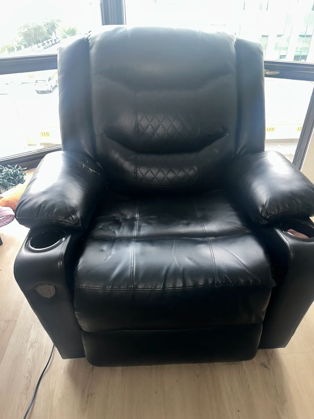Black Leather Recliner Chair thumbnail