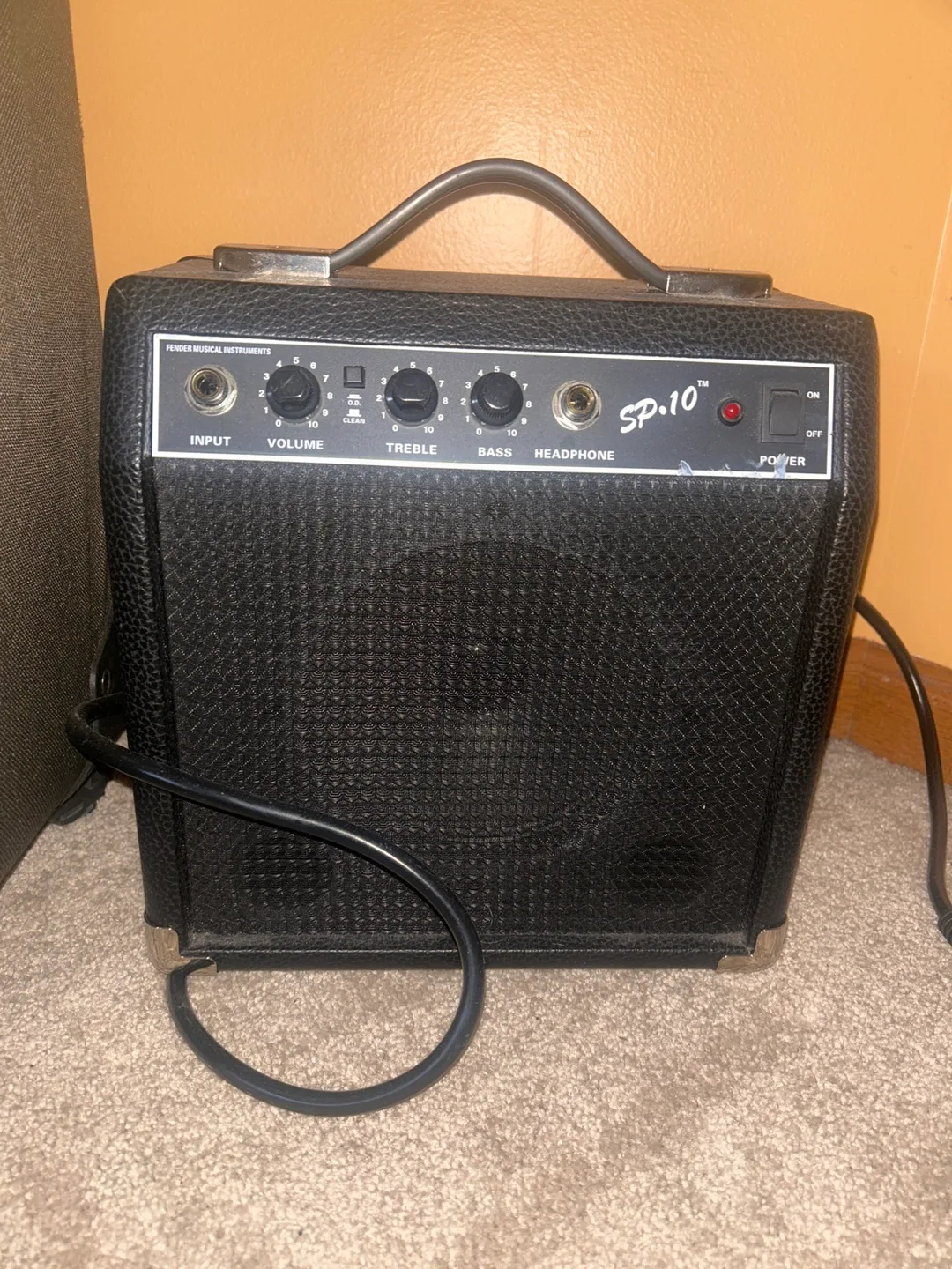 Fender SP-10 Guitar Amplifier thumbnail