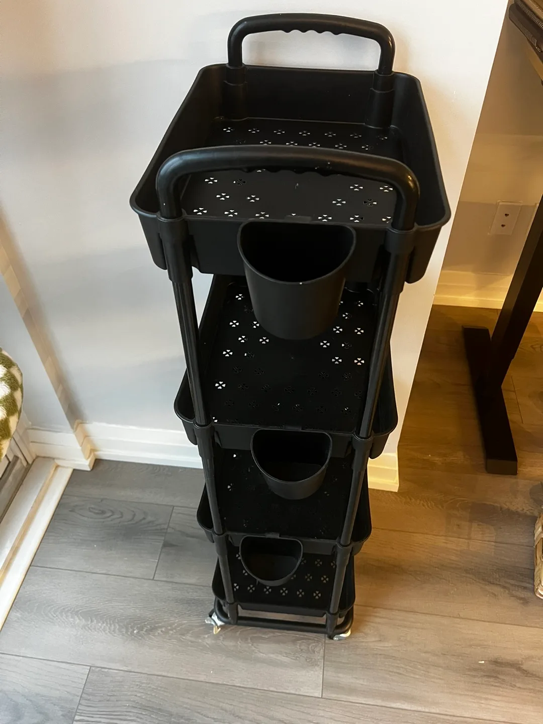 Plastic rolling storage cart image indicator(3)