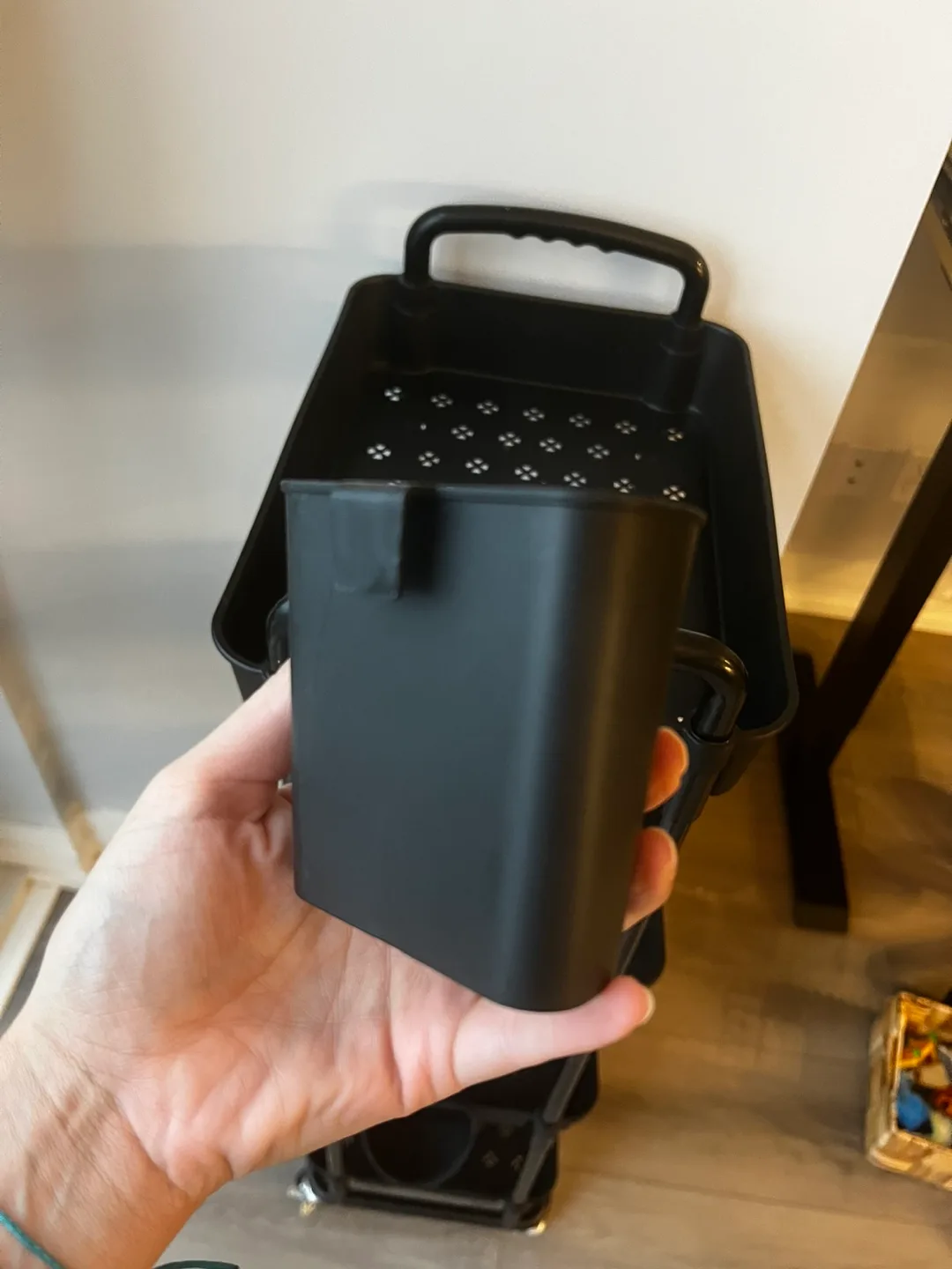 Plastic rolling storage cart image indicator(4)