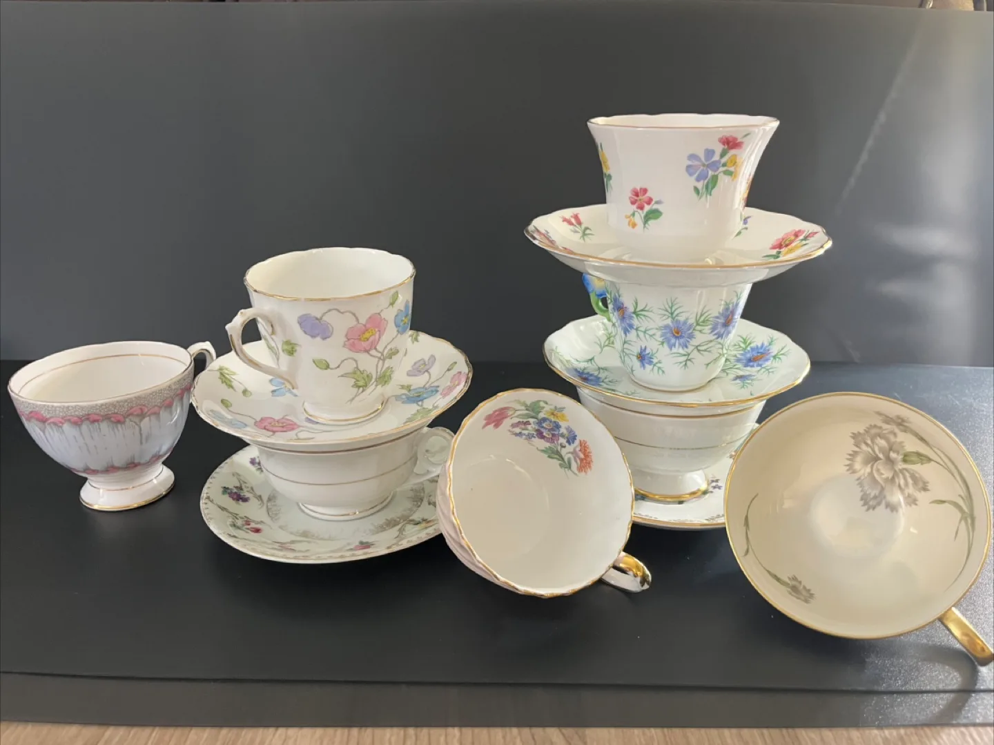 ALL for $10 🤩 Vintage Tea Cups and Saucers image indicator(2)