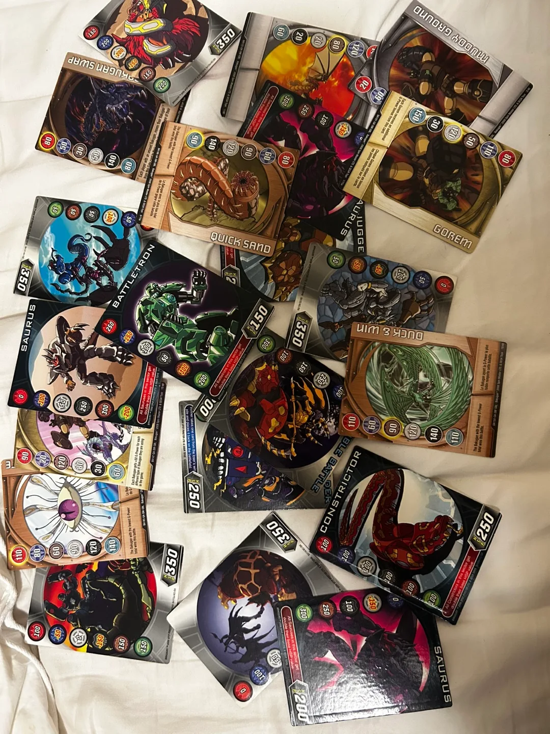 Bakugan Lot – 44 Figures + 21 Cards (Gen 1) image indicator(5)