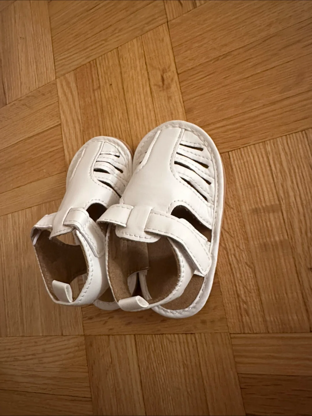 White Leather Baby Sandals thumbnail