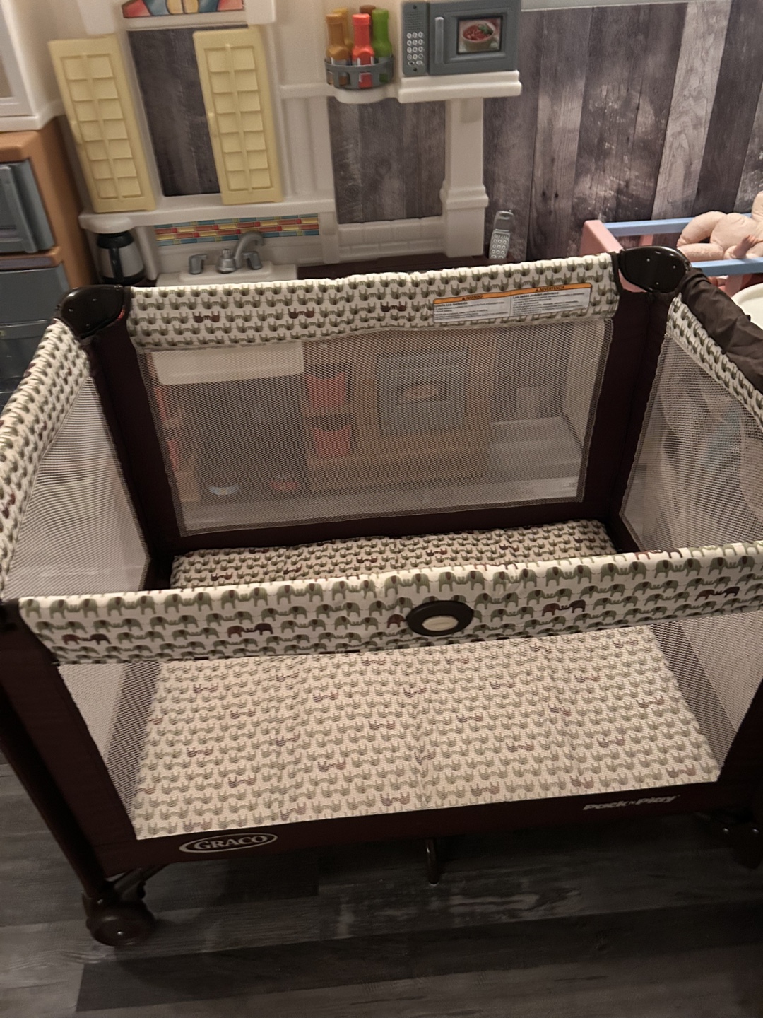 Graco Pack 'n Play Playard - photo 2