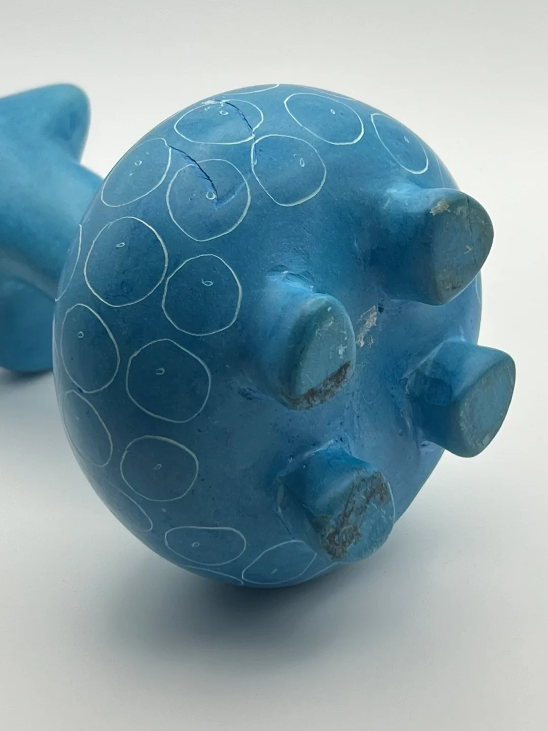 Blue Giraffe Stone Sculpture image indicator(6)