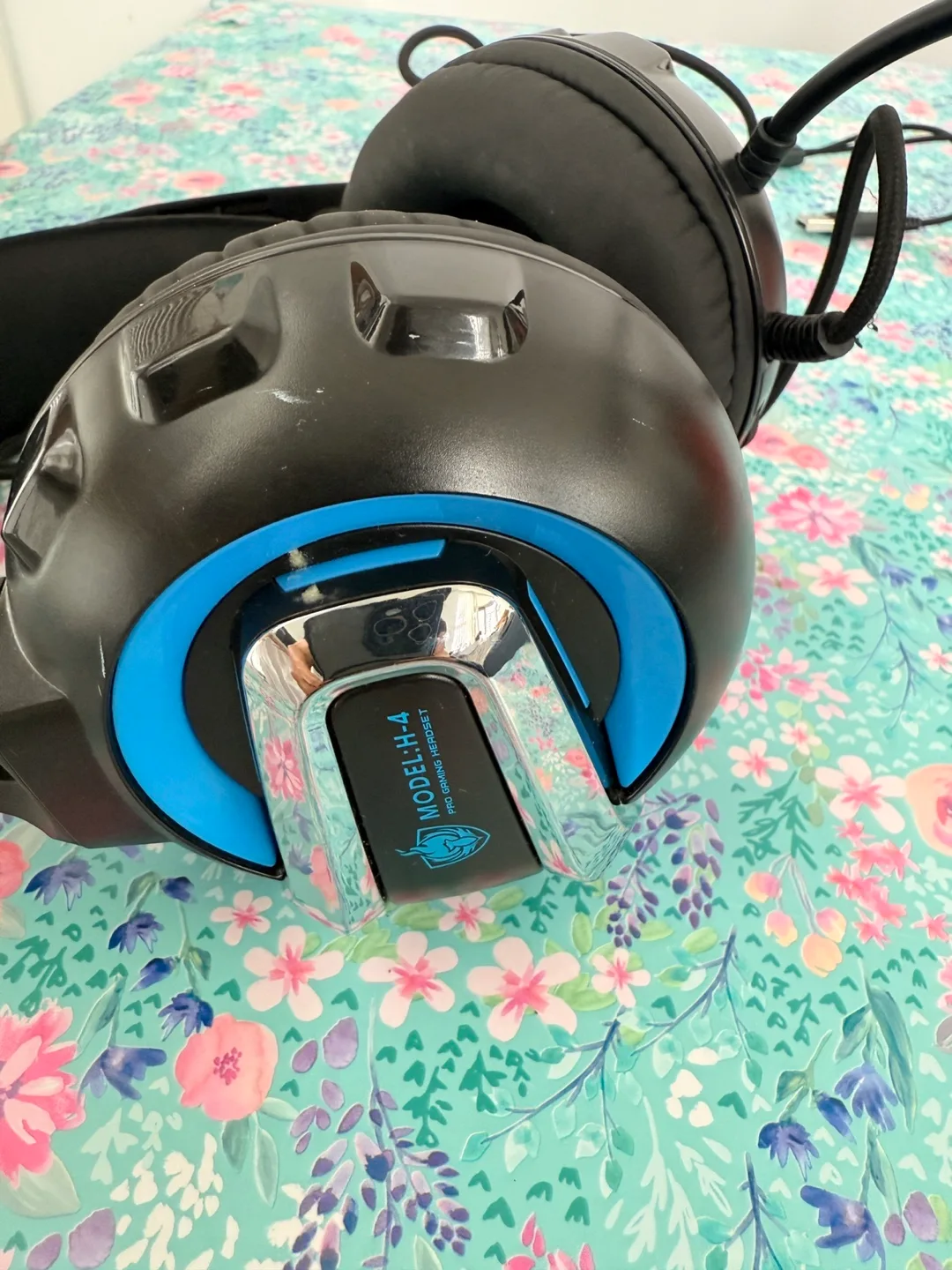 PHONIKAS Gaming Headset Model H-4 - Black and Blue image indicator(5)