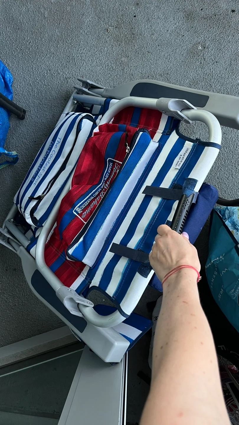 Tommy Bahama Beach Chair image indicator(2)