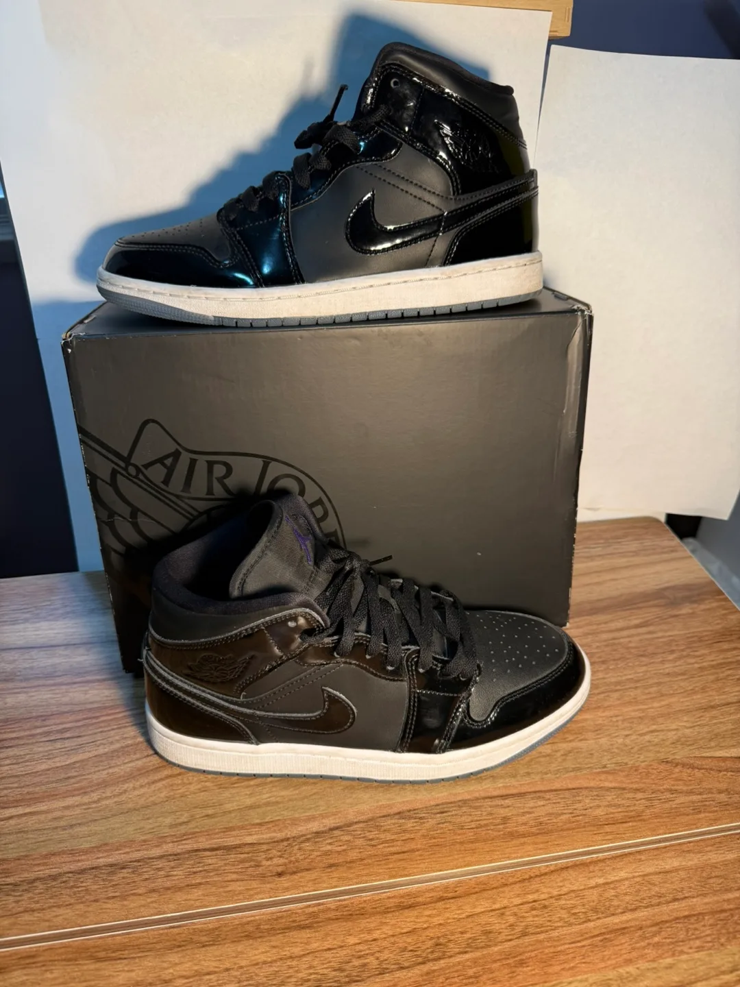 Air Jordan 1 Mid SE Space Jam thumbnail