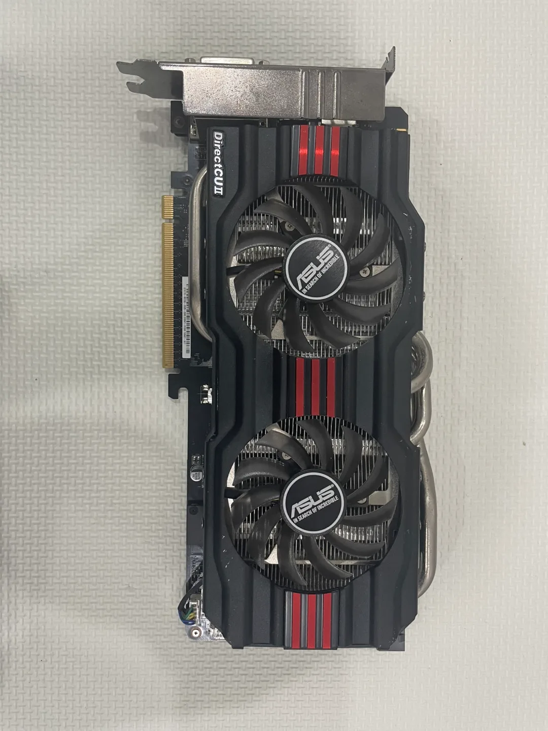 ASUS GTX 770 DirectCU II Graphics Card thumbnail