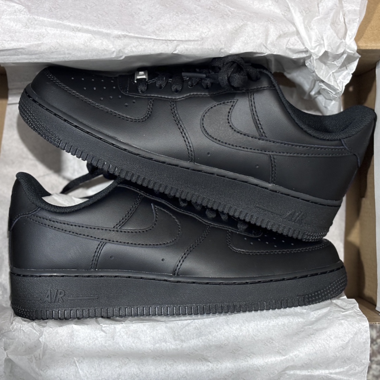 🔥NEED GONE🔥| Black Nike Air Force 1 | [READ DESC.]