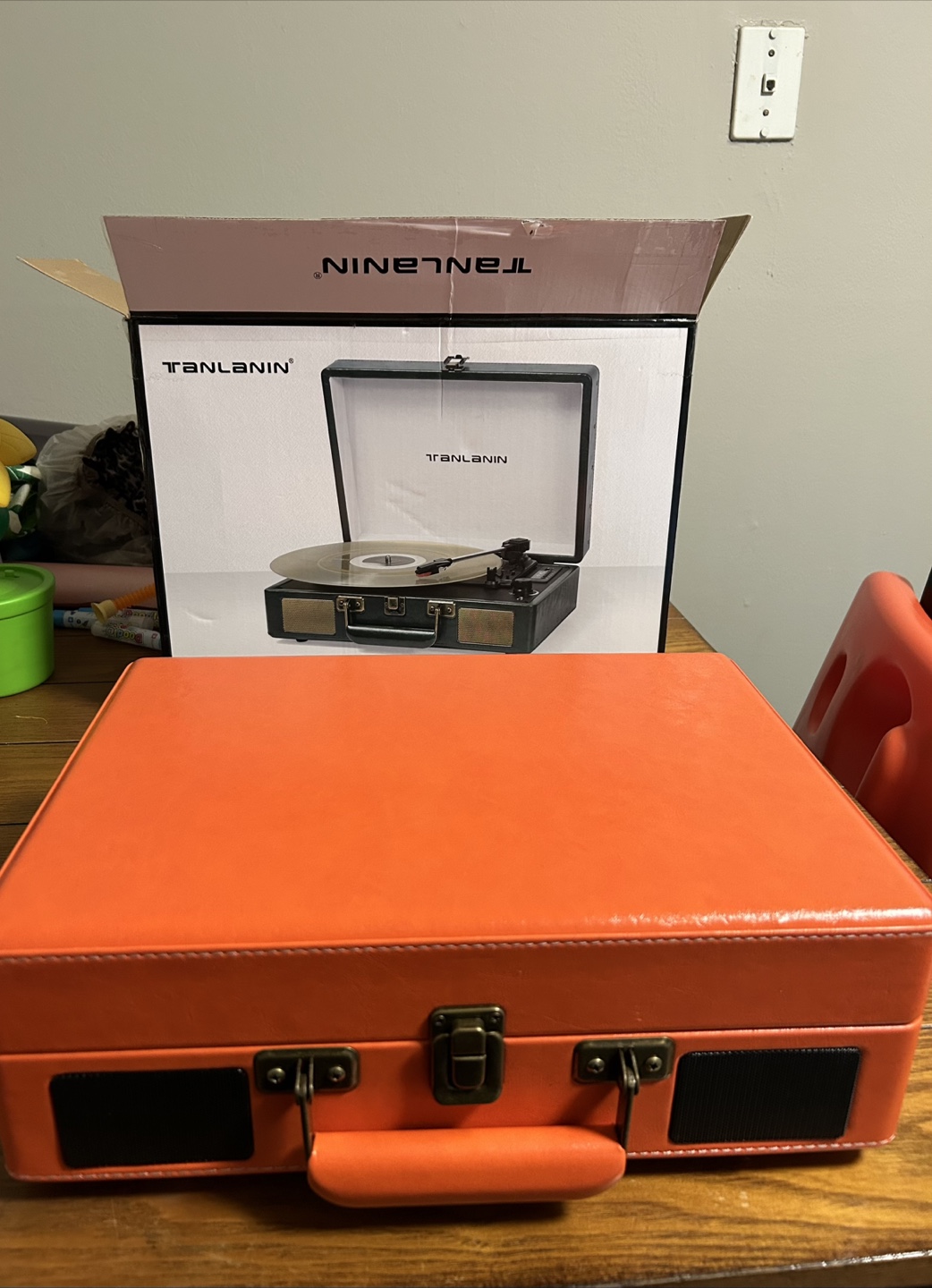 Tanlanin NINETYNINEJL Orange Turntable