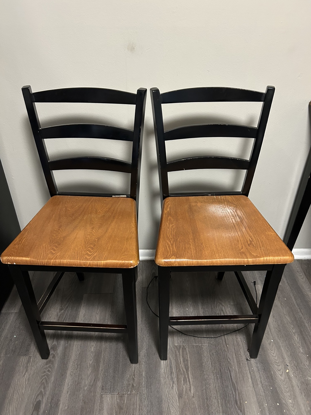 Dining Table with 2 Chairs - Wood, 39 inches - photo 2