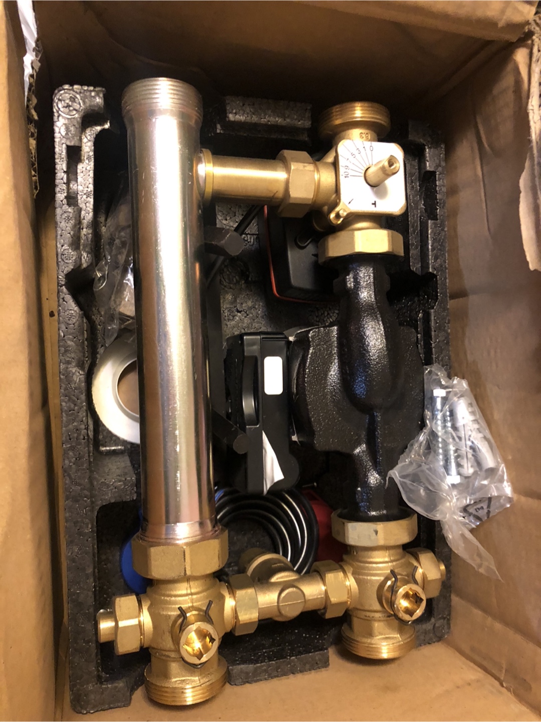 ESBE Series ARA600 3-Point Valve
