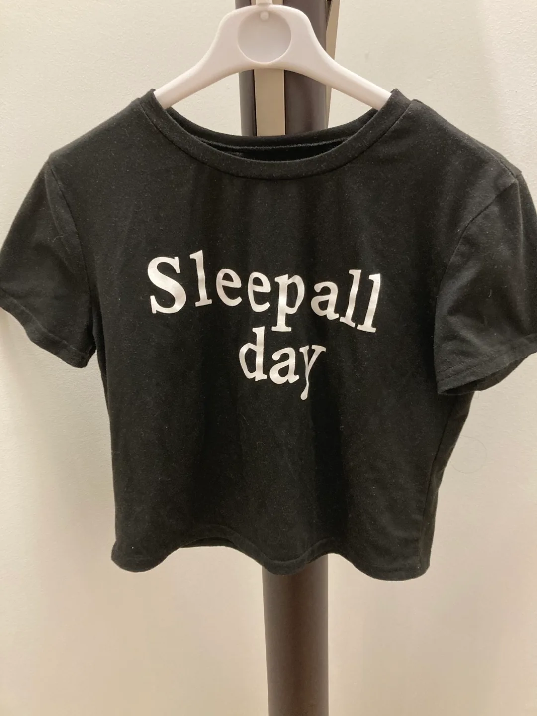 🇨🇦🍁 women’s size S sleep shirt thumbnail