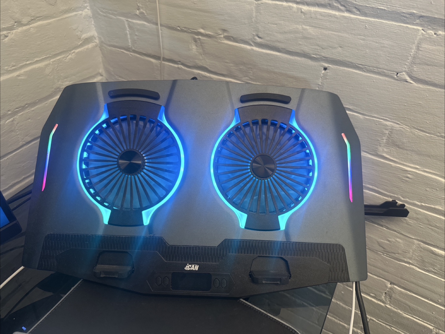 iCan Laptop Cooling Pad - photo 2