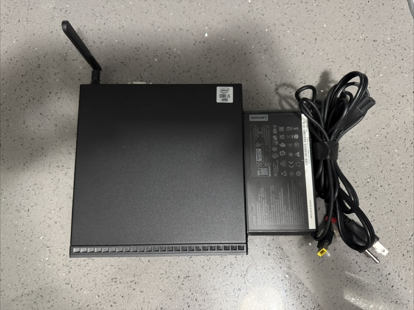 Lenovo ThinkCentre M80q 11DN Tiny Desktop PC - photo 2