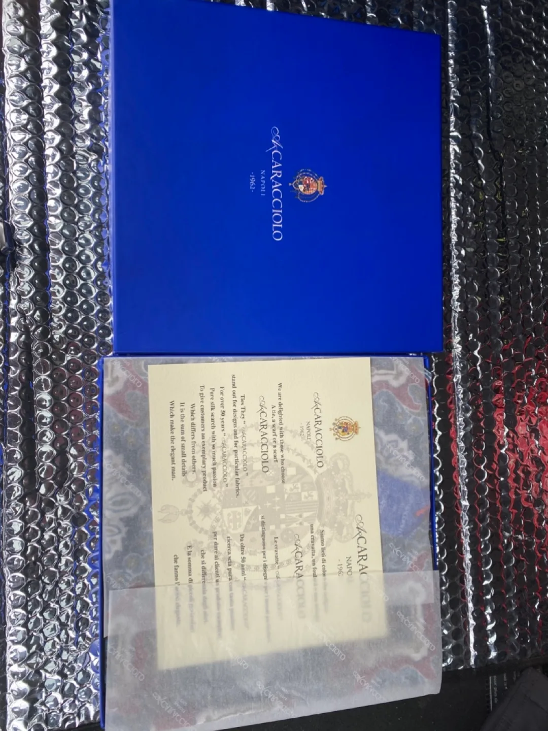 ACARACCIOLO Napoli Cashmere Scarf - New in Box image indicator(5)