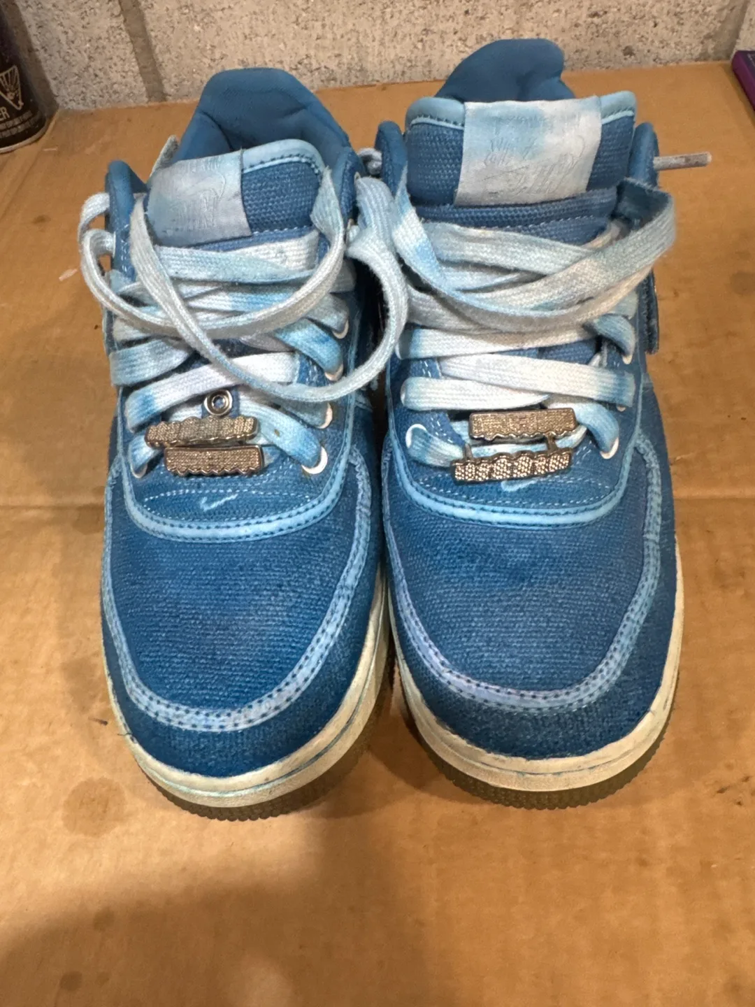 Nike Air Force 1 Low Travis Scott Cactus Jack thumbnail