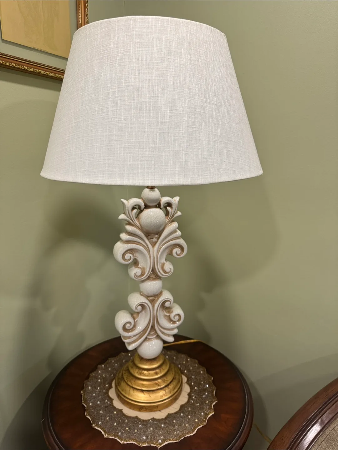 Vintage Style Table Lamp thumbnail