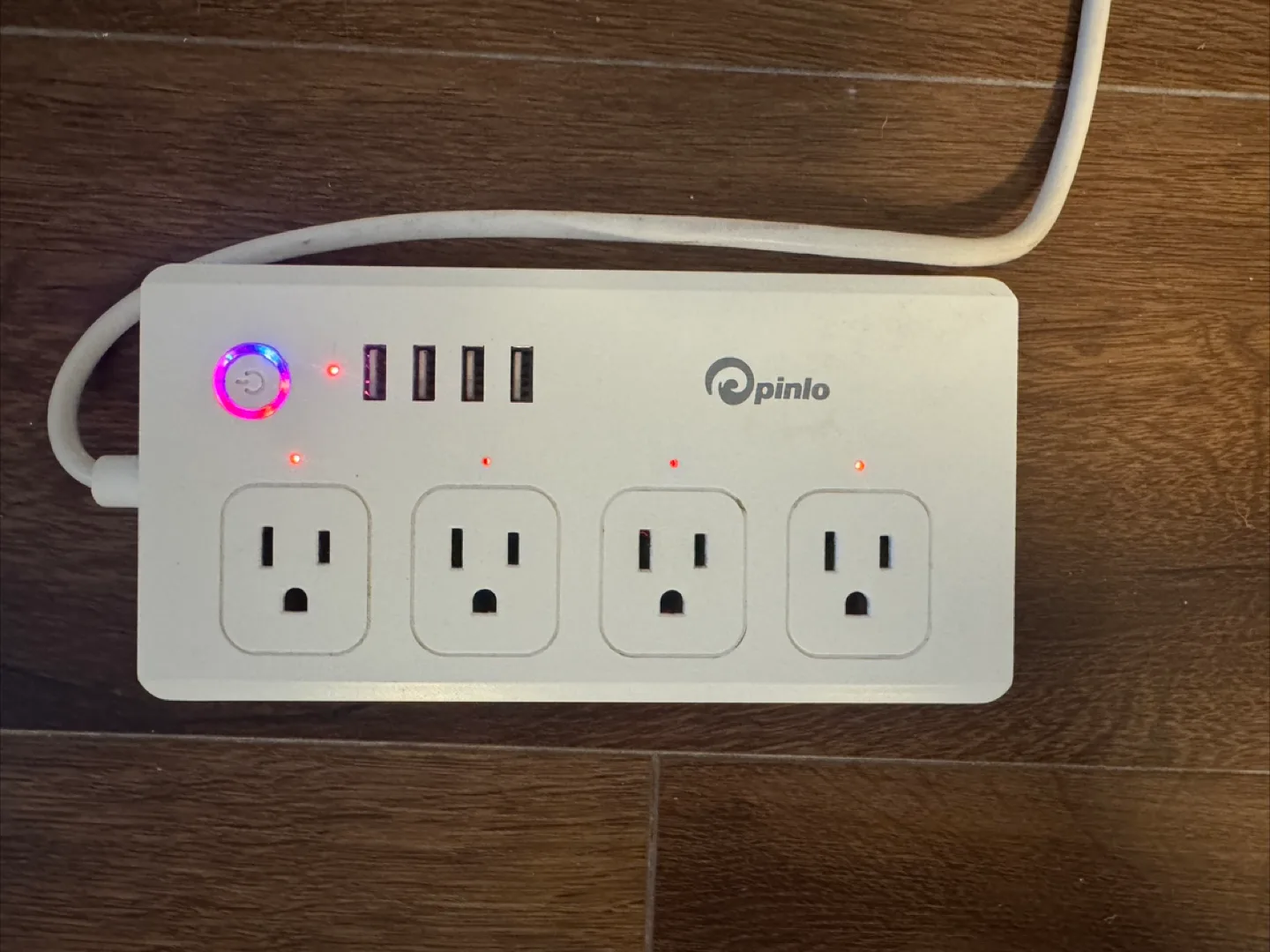Opinlo Power Strip with USB Ports thumbnail