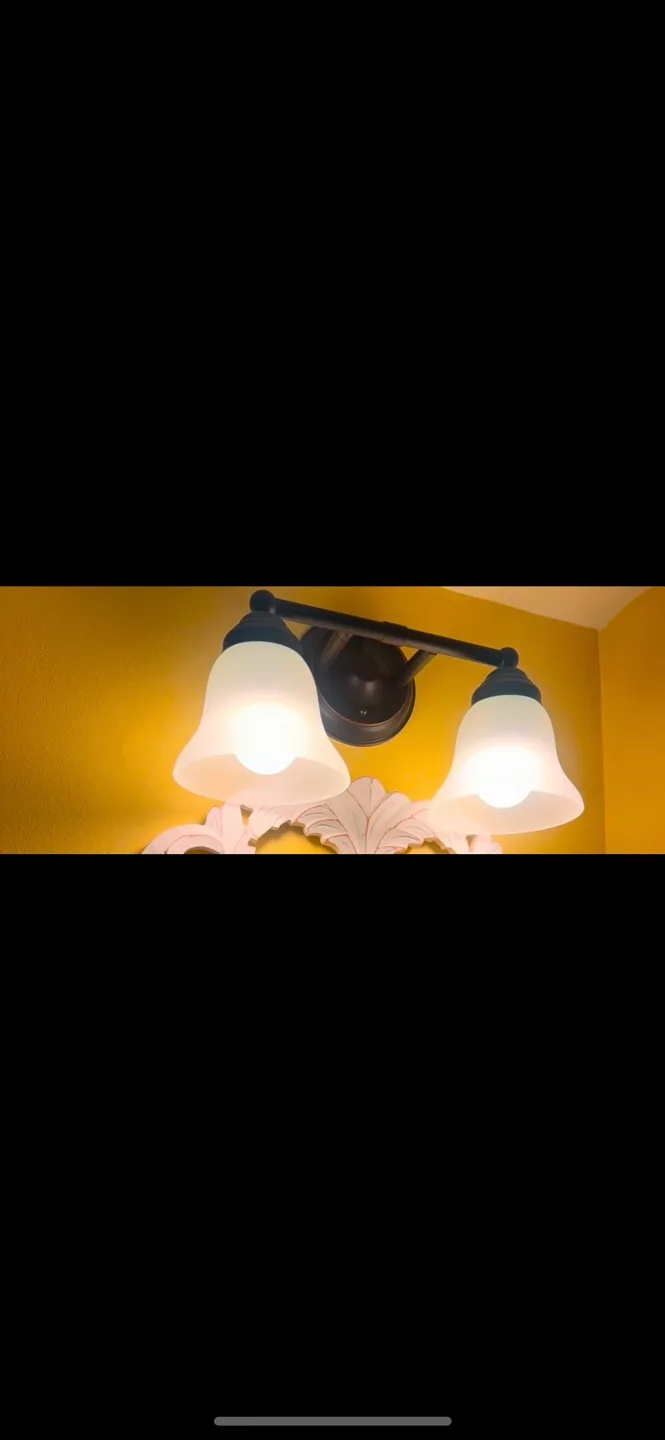 2-Light Bathroom Vanity Light Fixture thumbnail